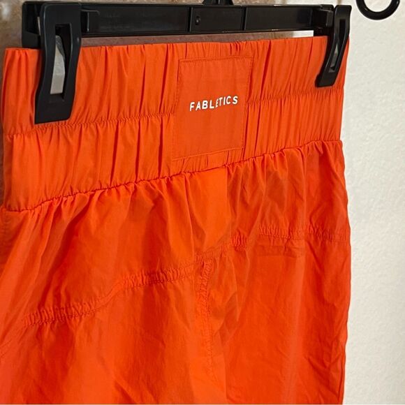Fabletics Ultra High Waisted Piped Nylon Pant NWT! in Passion Orange size XS - Picture 9 of 14